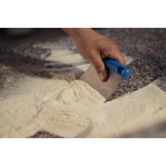 Racloir/Coupe-Pâte Flexible en Inox 11 cm Gi.Metal AC-TPF11