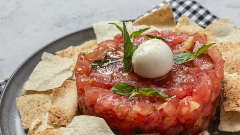 Tartare de tomates & mozzarella fior di latte