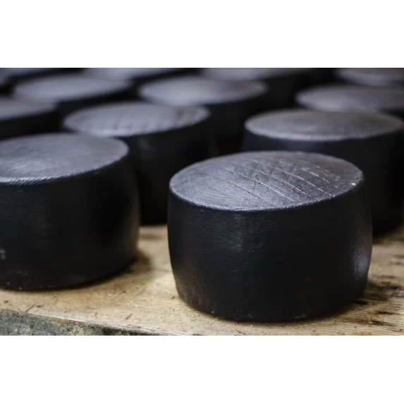 Pecorino Nero 2.8KG