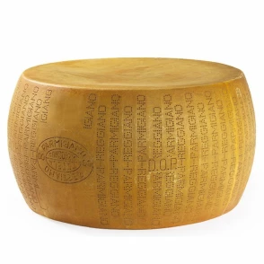 Parmigiano Reggiano D.O.P Meule 38 mois 33% MG